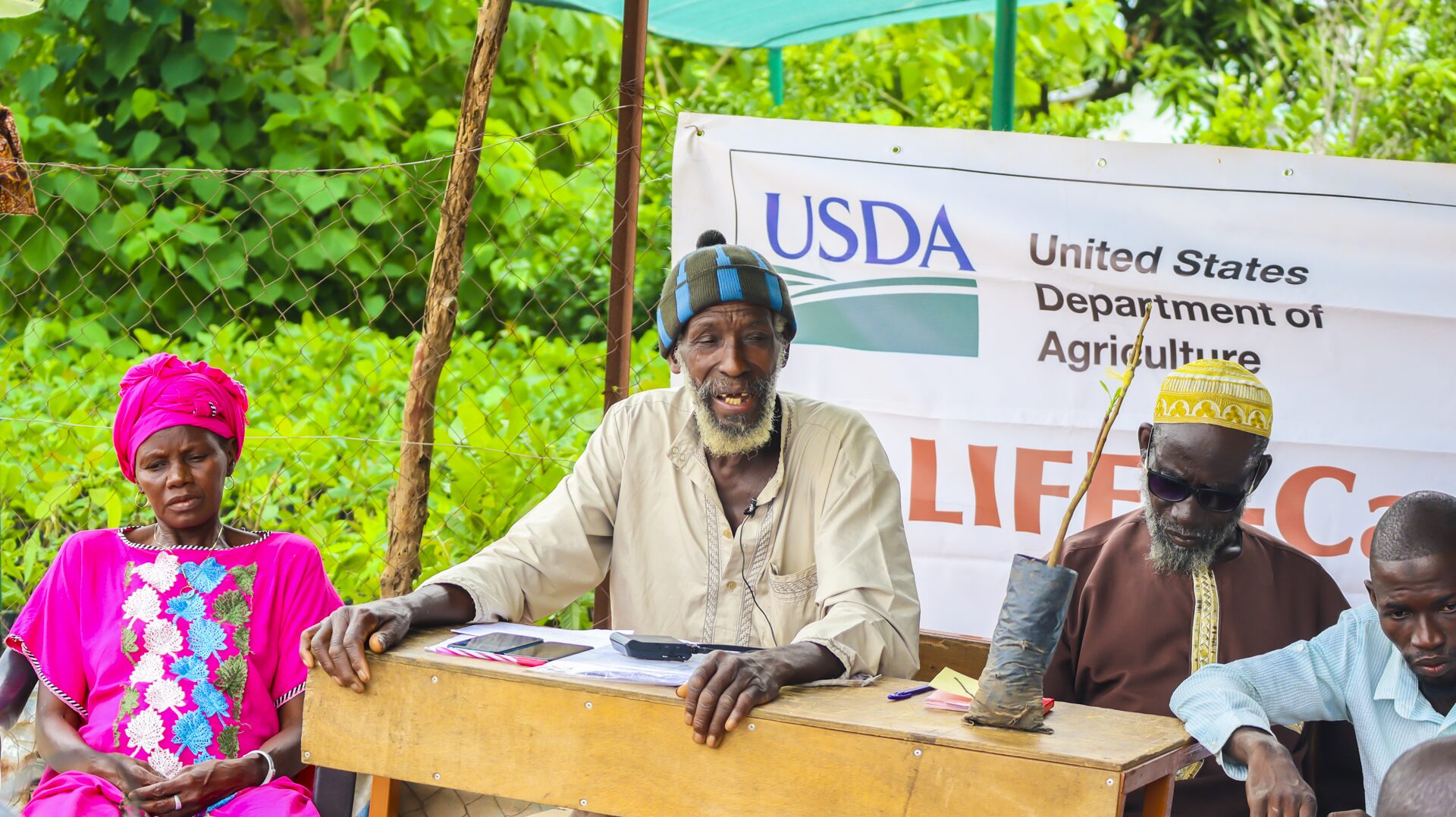 Provide cashew market information for cashew farmers during marketing season